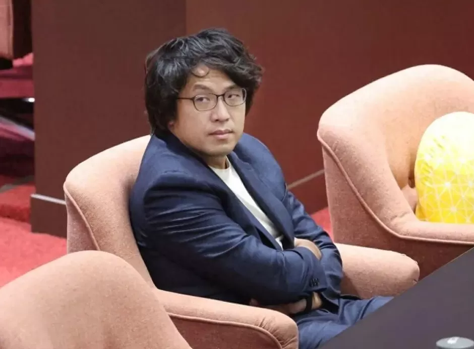 沈伯洋台北大学任教，家长忧：洗脑学生，替“黑熊学院”卖命-第1张图片-