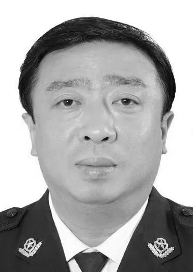 北京市公安局副局长董亦军突发疾病去世，中央政法委发文号召学习-第1张图片-