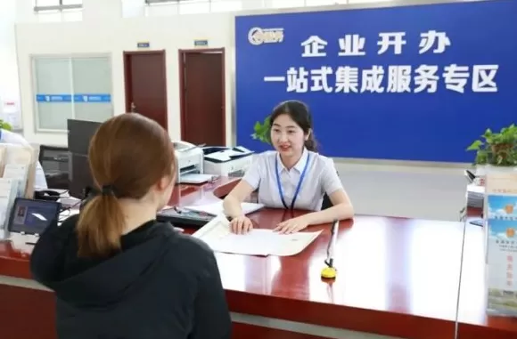 淮安市人大常委会副主任、金湖县委书记贺宝祥撰文：坚持高质量发展之路，下好县域发展“一盘棋”-第4张图片-