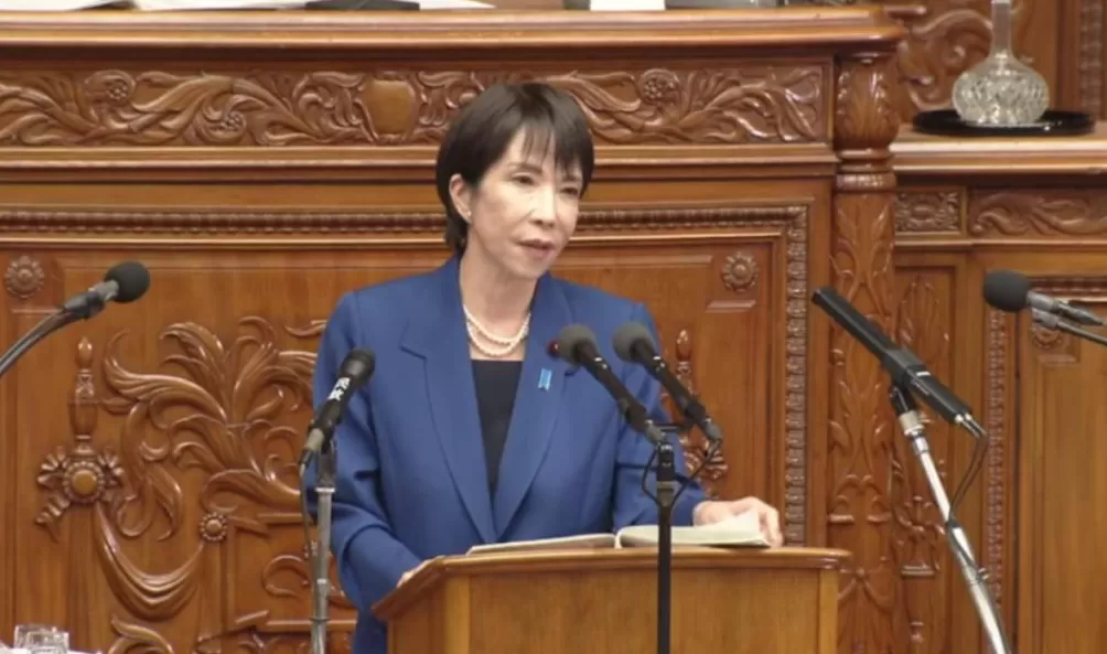 中方愤怒升级！新闻联播3分钟警告高市早苗，最新：日本还想发展核潜艇！-第1张图片-