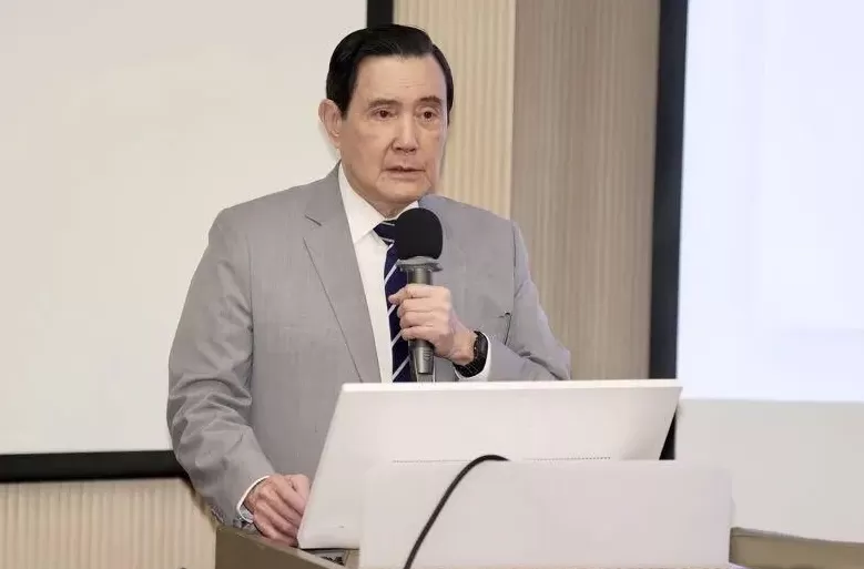 中方愤怒升级！新闻联播3分钟警告高市早苗，最新：日本还想发展核潜艇！-第4张图片-