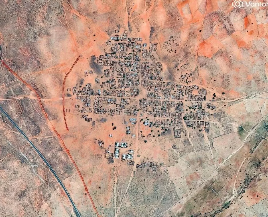 这里已被屠城，血迹太空可见-第1张图片-