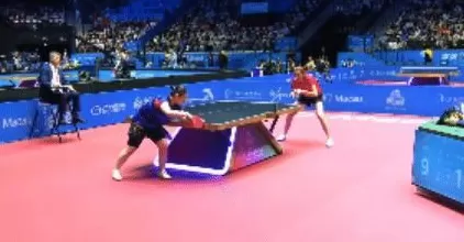 争议！何卓佳赛点被罚张超惹质疑，陈梦朱雨玲被传高科技“作弊”-第2张图片-