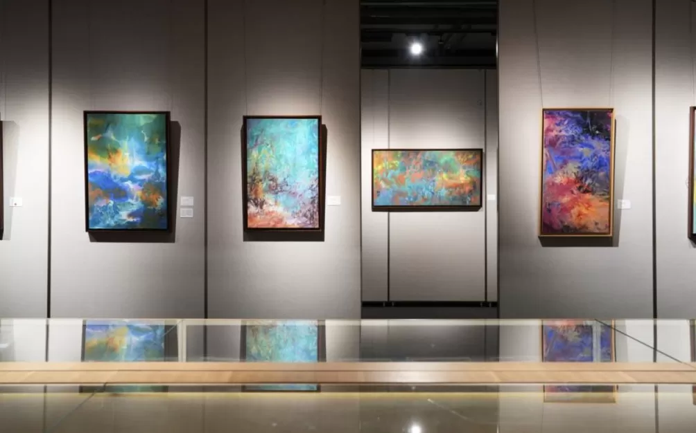 以鸭绿江边地为创作源泉的彩墨画展-第3张图片-