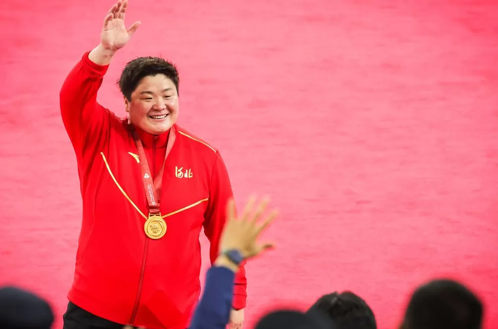 荣耀终章｜全运五连冠，巩立姣是照亮中国女子投掷的那束光-第5张图片-