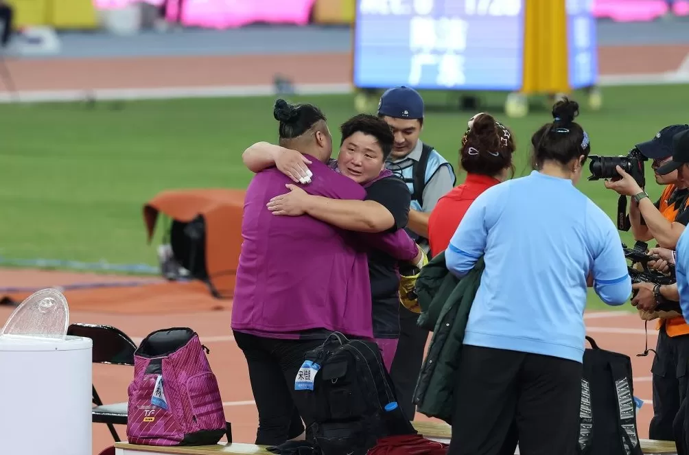 荣耀终章｜全运五连冠，巩立姣是照亮中国女子投掷的那束光-第6张图片-