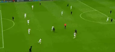 体坛联播｜葡萄牙屠杀弱旅晋级，哈兰德双响送意大利去附加赛-第4张图片-