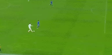 体坛联播｜葡萄牙屠杀弱旅晋级，哈兰德双响送意大利去附加赛-第17张图片-