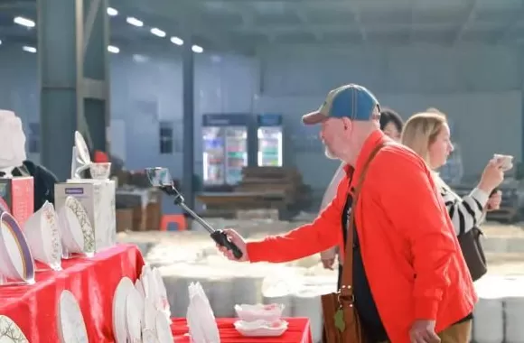 【2025打卡中国】开放淮安“中国制造”加速出海-第1张图片-