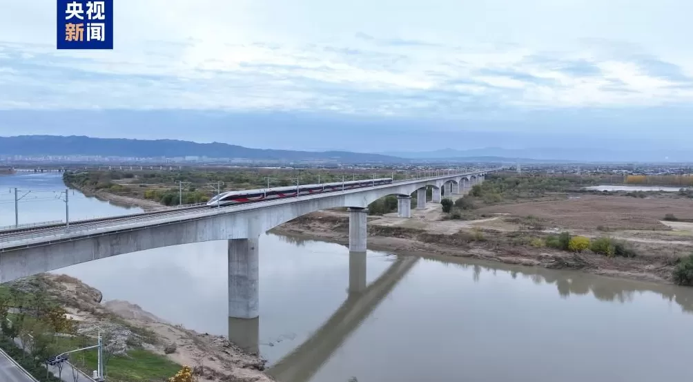 时长将缩至约1小时陕北革命老区首条高铁西延高铁试运行-第4张图片-