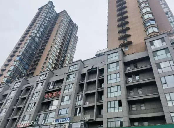 “伪造公证书、委托书、PS照片”，开发商变卖了男子34套房产-第3张图片-