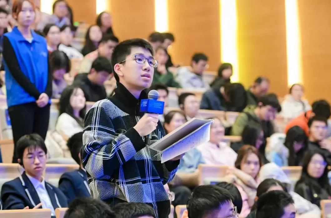 地球之外还有生命吗？诺奖得主给出坚定的回答-第2张图片-