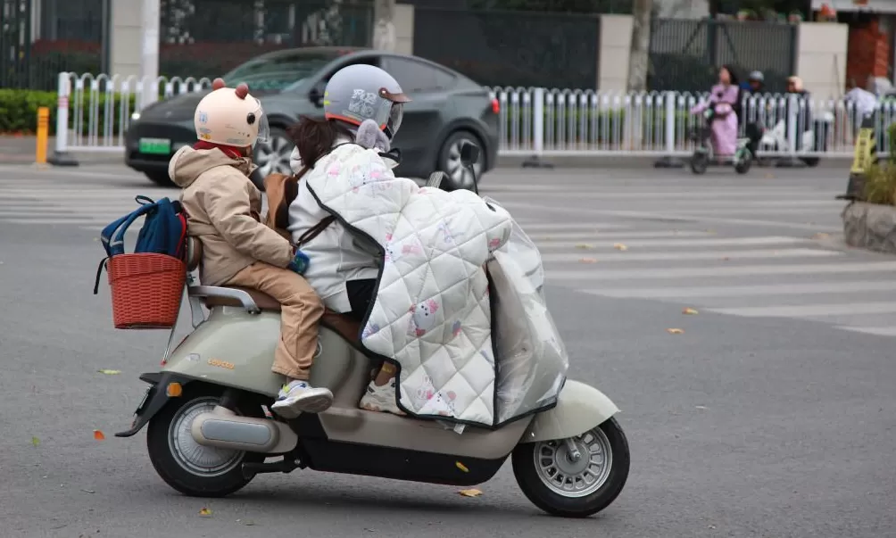 城事｜寒潮南下，冰冻线越过长江，全国今起转晴朗干燥模式-第4张图片-