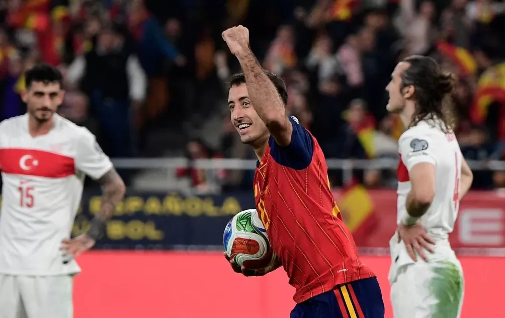 体坛联播｜西班牙比利时直通晋级，苏格兰28年后重返世界杯-第1张图片-