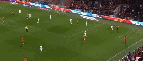 体坛联播｜西班牙比利时直通晋级，苏格兰28年后重返世界杯-第7张图片-