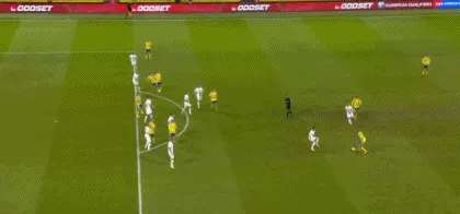 体坛联播｜西班牙比利时直通晋级，苏格兰28年后重返世界杯-第23张图片-