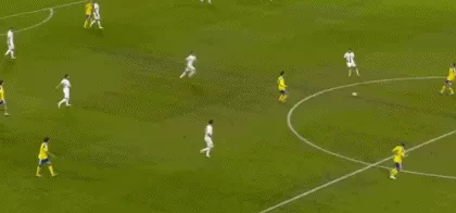 体坛联播｜西班牙比利时直通晋级，苏格兰28年后重返世界杯-第22张图片-