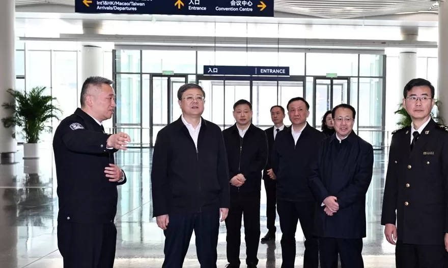 全力打造新时代国际开放枢纽门户新标杆！陈吉宁龚正调研东方枢纽国际商务合作区建设-第2张图片-