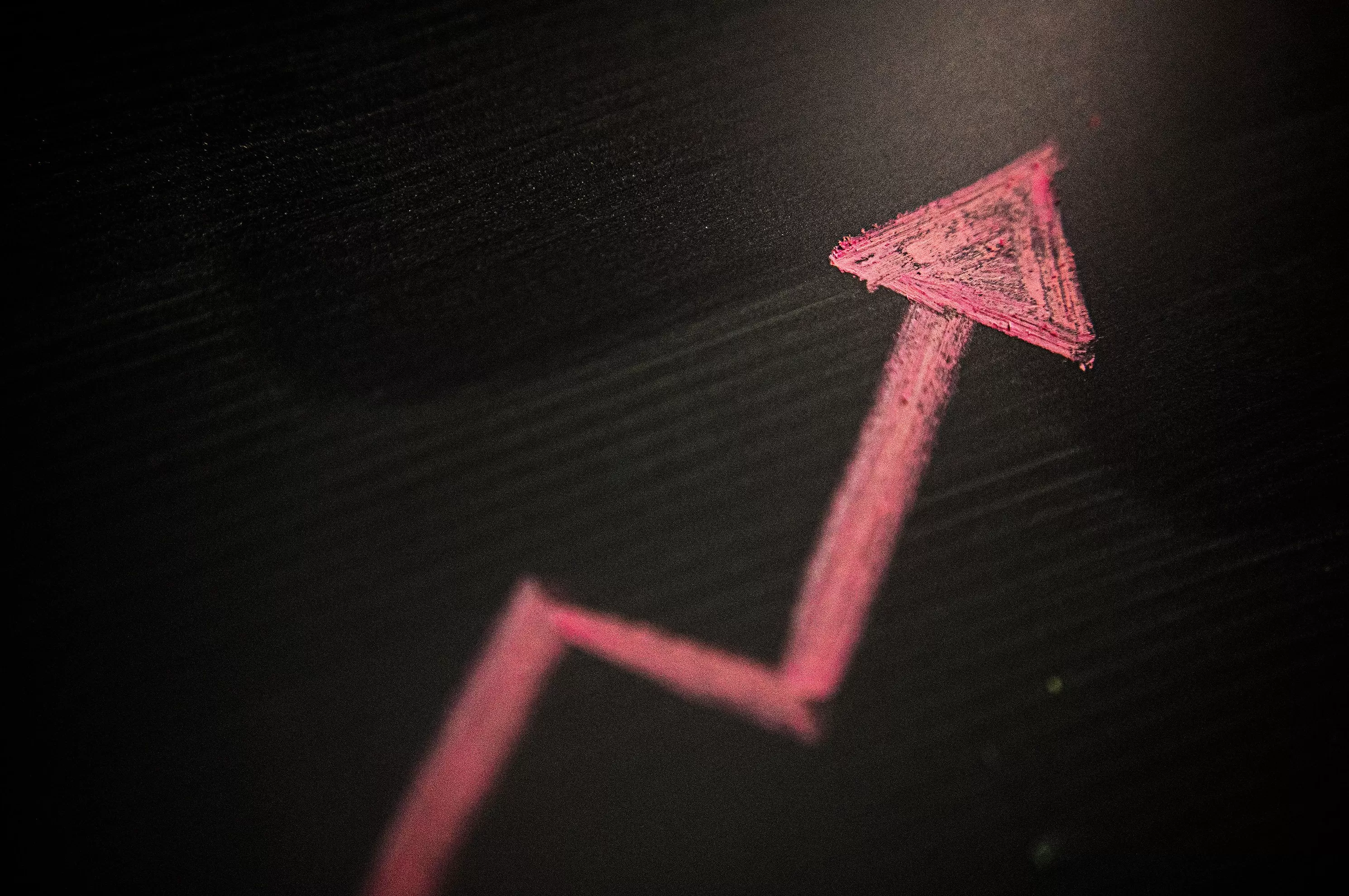 联合减产三成，多家有机硅企业股价应声涨停-第2张图片-