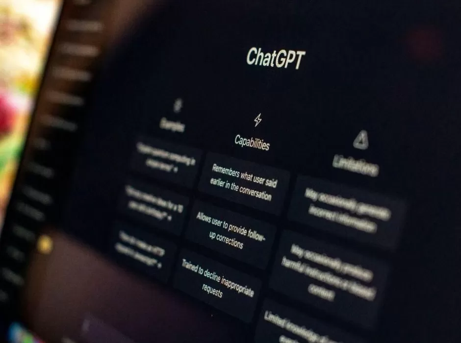 中国AI横扫硅谷，奥特曼的铁杆兄弟也叛变了-第8张图片-