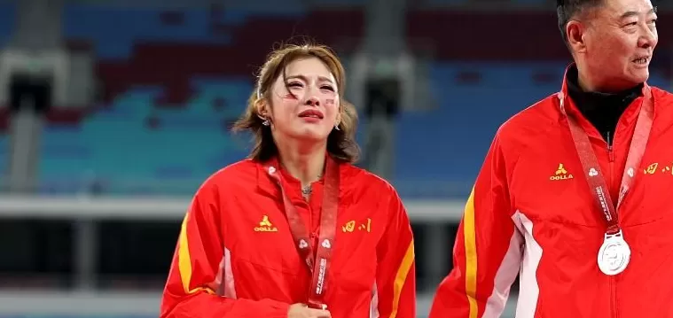 吴艳妮给自己打0分-第2张图片-