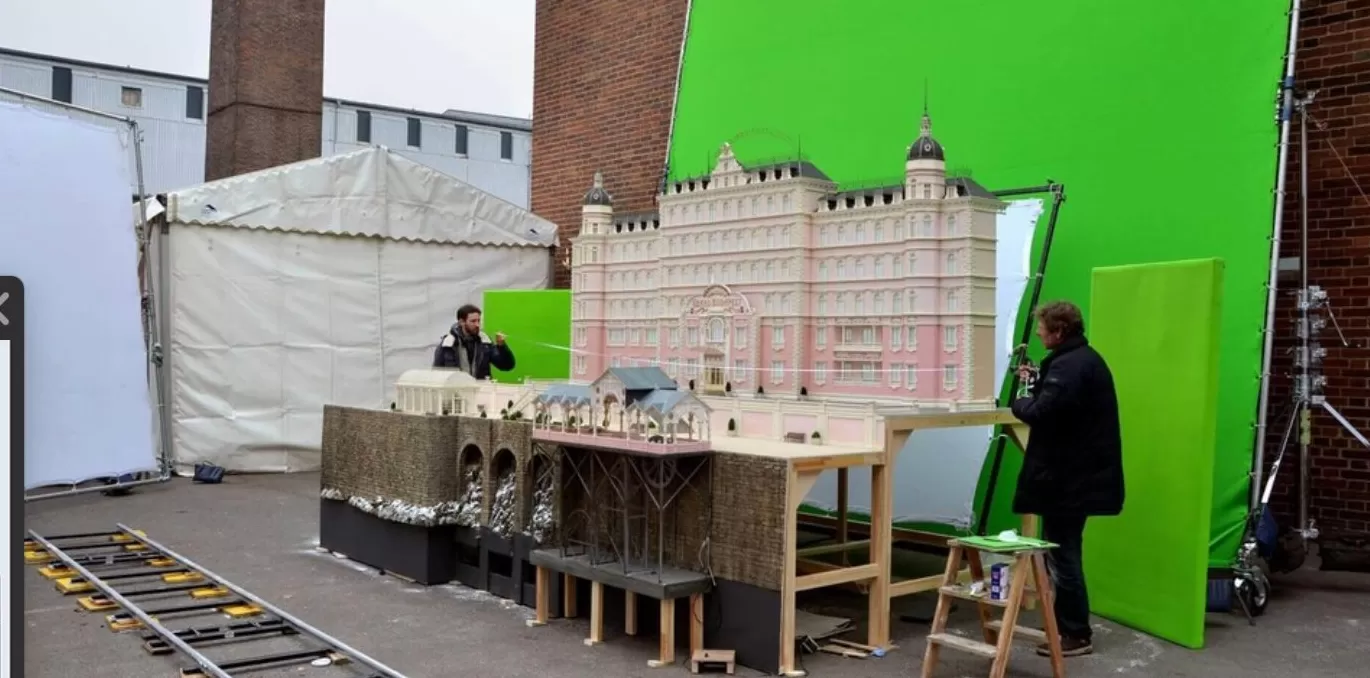 伦敦设计博物馆展示安德森电影美学与创作-第4张图片-