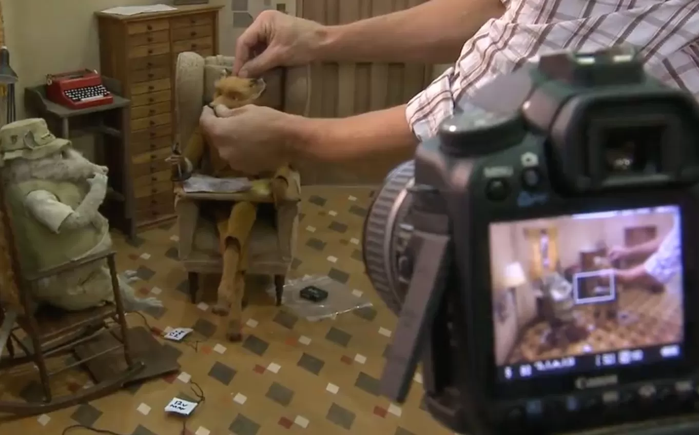 伦敦设计博物馆展示安德森电影美学与创作-第11张图片-