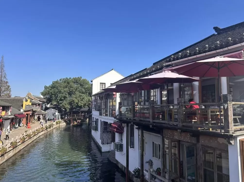 朱家角古镇现“果冻河”：破解“水乡无水清”，争创5A成关键契机-第7张图片-