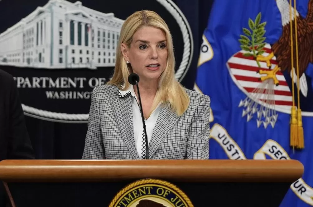 周德武:爱泼斯坦案浮出水面,特朗普酝酿防守反击-第3张图片- 周德武:爱泼斯坦案浮出水面,特朗普酝酿防守反击-第3张图片-