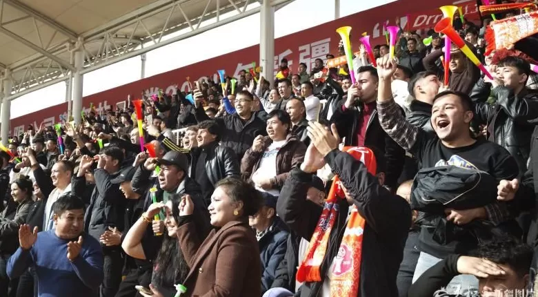 一场足球赛能带火多少“周边”？“阿图什杯”的答案远超绿茵场-第1张图片-