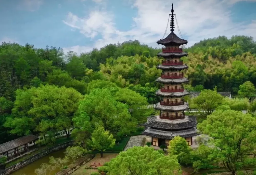 浙江又有景区官宣免门票：丽水延庆寺塔等21日起免费开放-第2张图片-