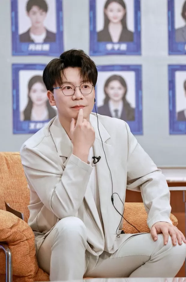 专访陈铭:我常逼自己闭嘴,沉默也是自我成长-第1张图片- 专访陈铭:我常逼自己闭嘴,沉默也是自我成长-第1张图片-