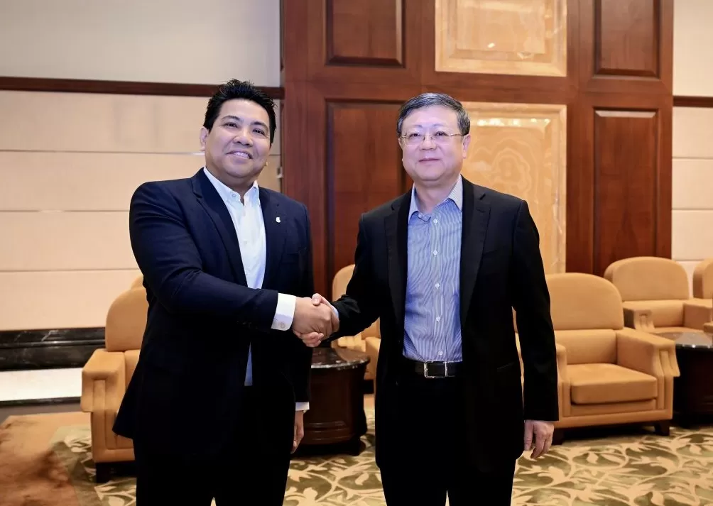 陈吉宁会见马来西亚国家石油公司总裁兼首席执行官陶菲克-第1张图片-