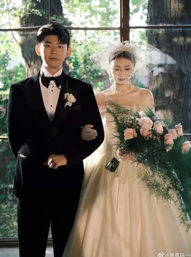 世界冠军官宣结婚，婚纱照曝光-第2张图片-