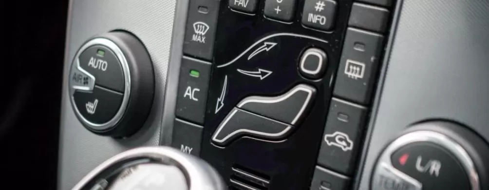 没门把手，没实体按键，反人类的汽车设计不想忍了-第7张图片-