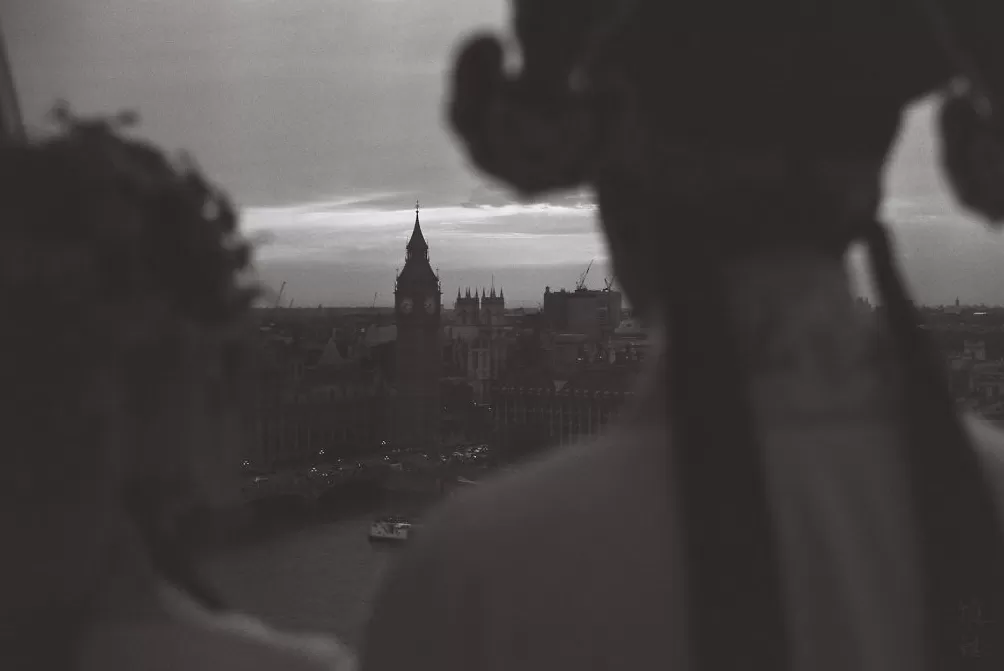 看展览｜他乡的异邦，艺术家惟祺镜头下的唐人街与华人移民-第2张图片-