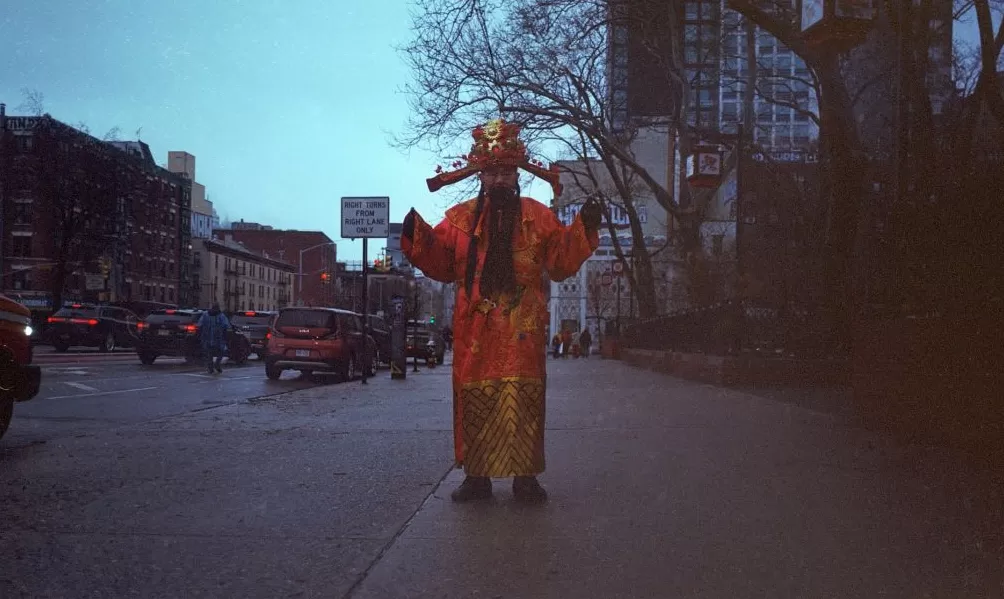 看展览｜他乡的异邦，艺术家惟祺镜头下的唐人街与华人移民-第3张图片-