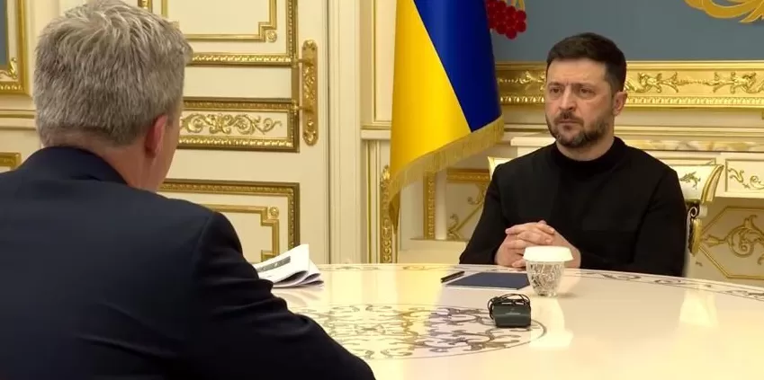 特朗普“按头安利”28点和平计划，泽连斯基不认也得认？-第6张图片-