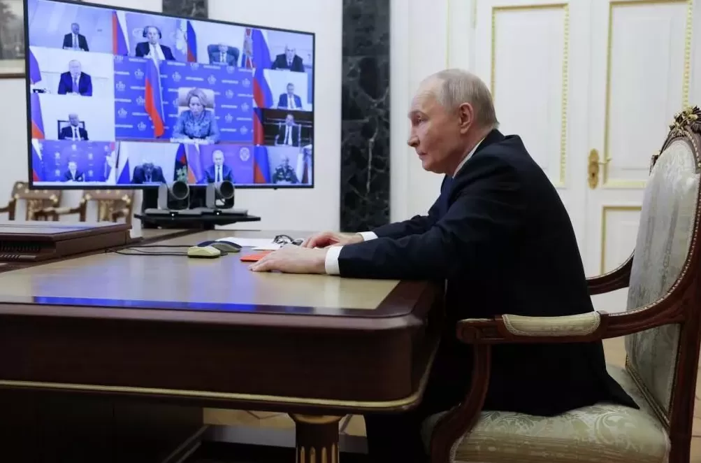 特朗普“按头安利”28点和平计划，泽连斯基不认也得认？-第4张图片-