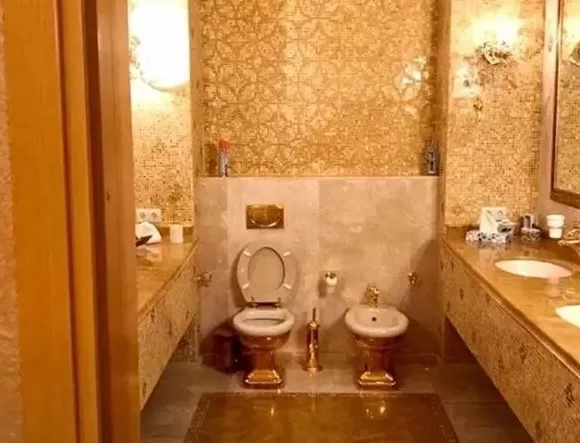 特朗普“按头安利”28点和平计划，泽连斯基不认也得认？-第7张图片-