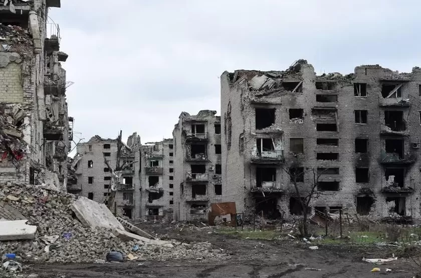 特朗普“按头安利”28点和平计划，泽连斯基不认也得认？-第3张图片-