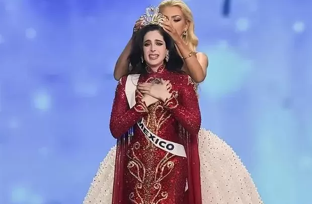 墨西哥女模加冕环球小姐，争议大，父亲跟赛事主席签过3亿合同-第1张图片-
