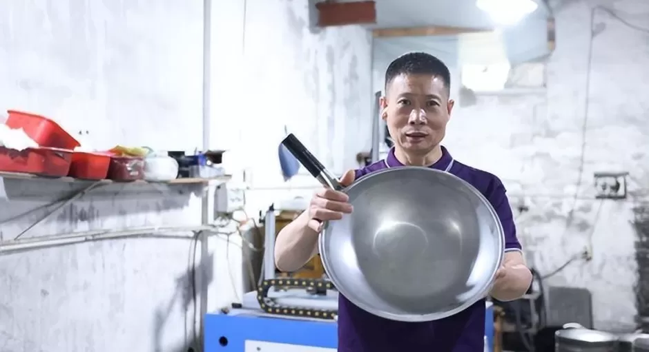 瑞安传家锅11月25日起预售,价格99元起,此前因网友“寻锅”爆火-第2张图片- 瑞安传家锅11月25日起预售,价格99元起,此前因网友“寻锅”爆火-第2张图片-