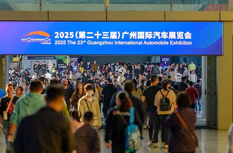 2025年广州车展新产品乏力，但卖车的手段花样百出-第1张图片-