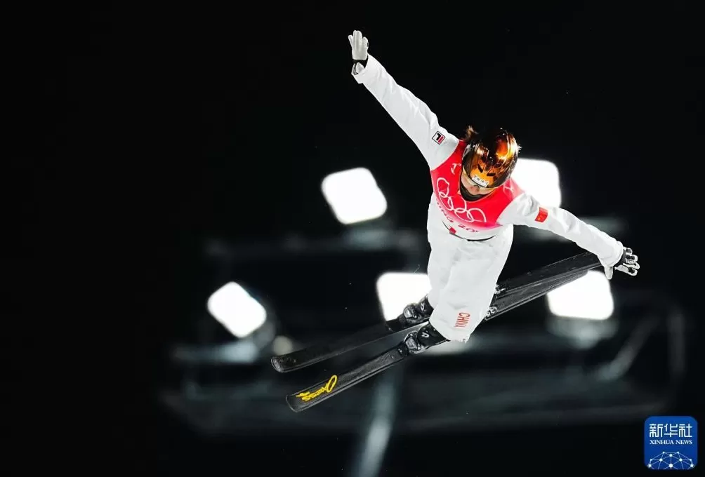 时光相册丨新雪季开启!影像见证中国滑雪“华丽转身”-第20张图片- 时光相册丨新雪季开启!影像见证中国滑雪“华丽转身”-第20张图片-