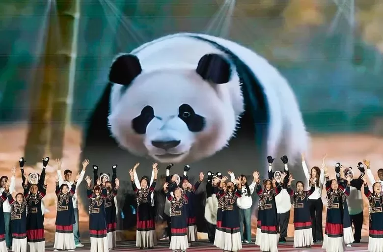 一周图片｜我国破解宇宙线“膝”，中微子实验发布首个成果-第4张图片-