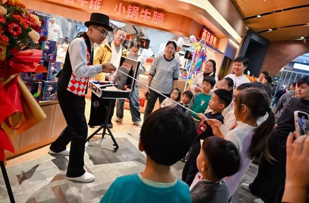 西贝开新店：近40道产品降价、排队109桌-第2张图片-