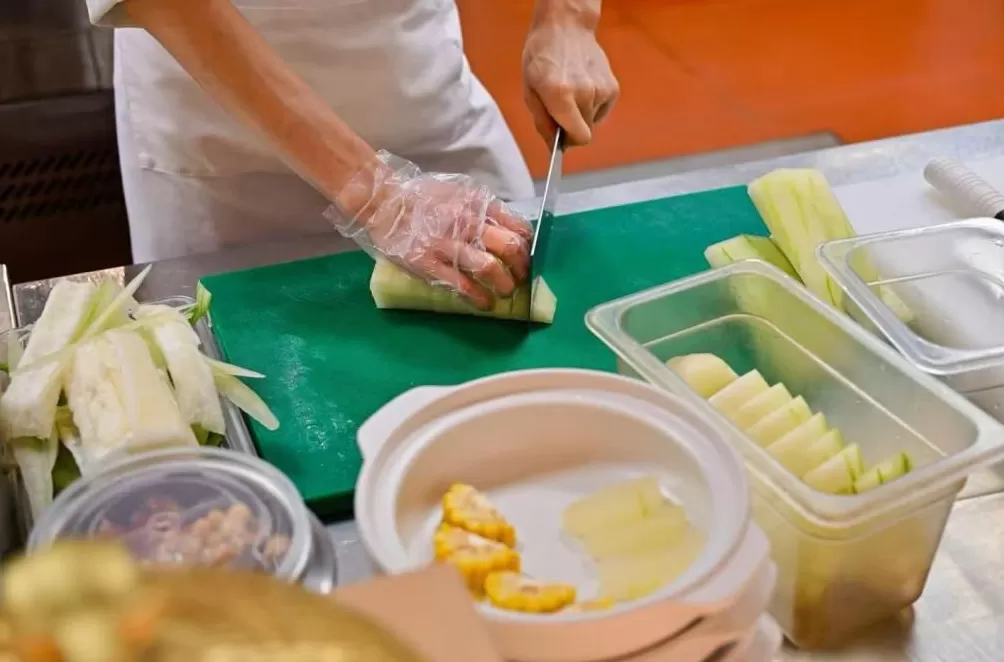 西贝开新店：近40道产品降价、排队109桌-第3张图片-