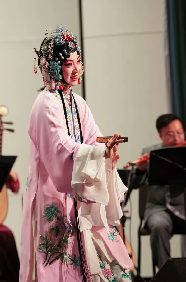 跟随单雯的杜丽娘感受姑苏，昆曲国乐中“听得见的江南画卷”-第3张图片-