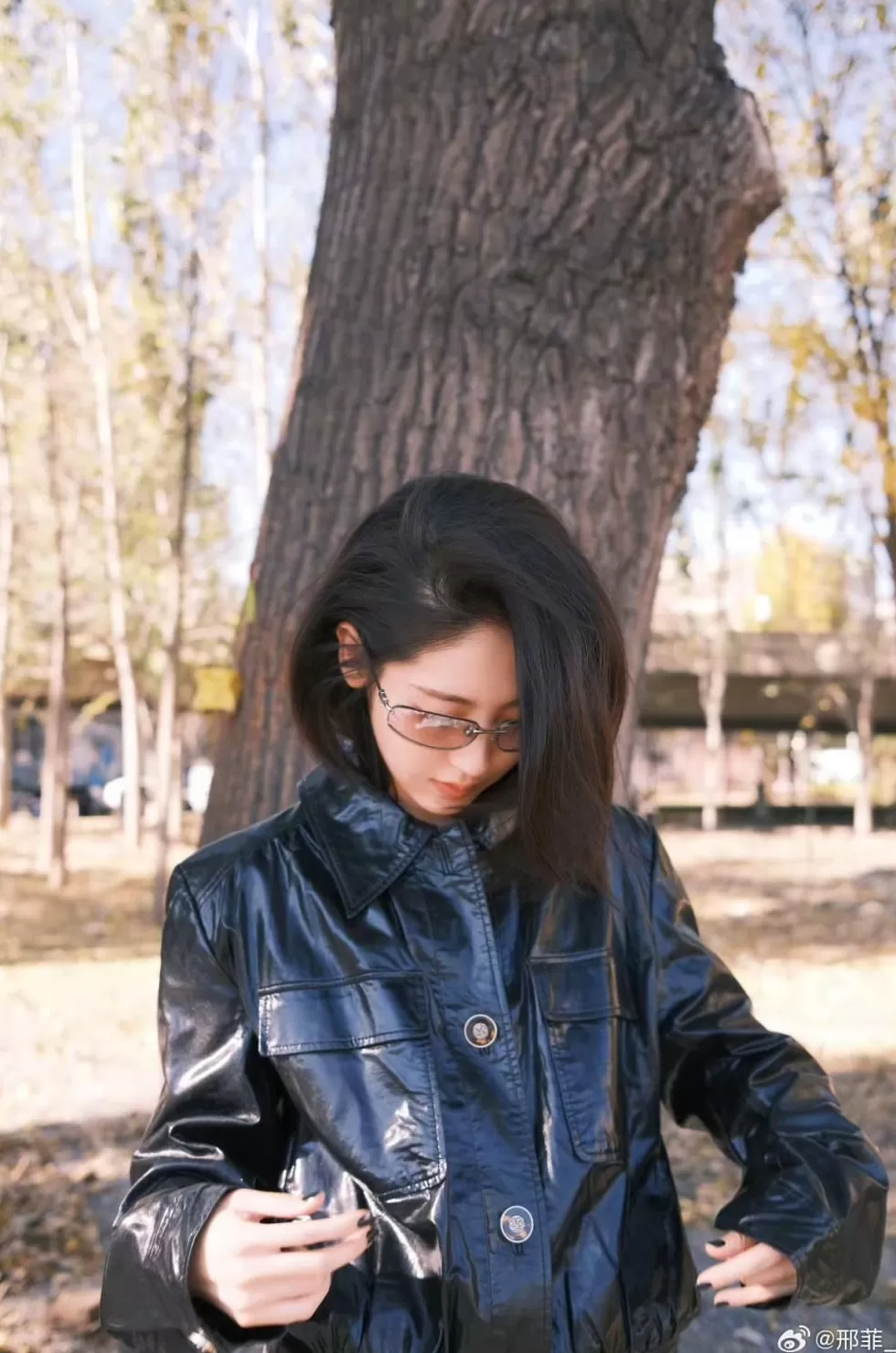 女演员邢菲被曝违反交规，本人回应：没有任何借口，对不起！-第6张图片-